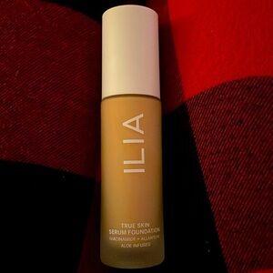 ILIA True Skin Serum Foundation Molokai SF 2.5